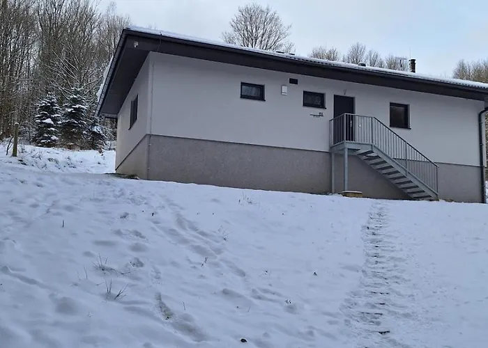 Alpstuga Henry *
